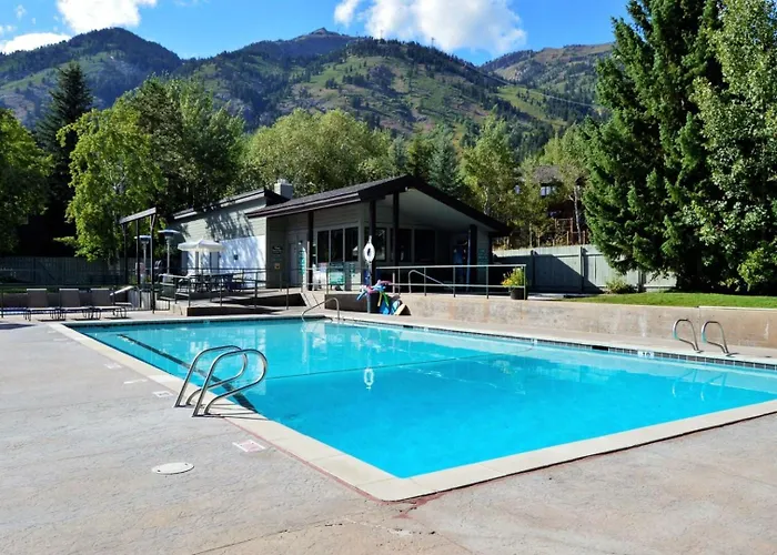Villa Rmr: Wind River 10 In *